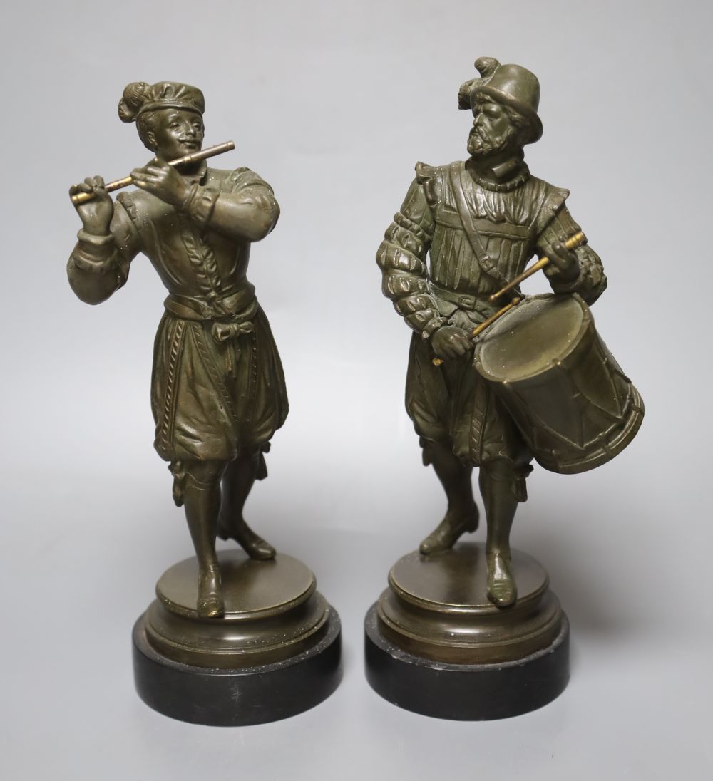 A pair of bronze musicians - drummer and flautist, 24cm